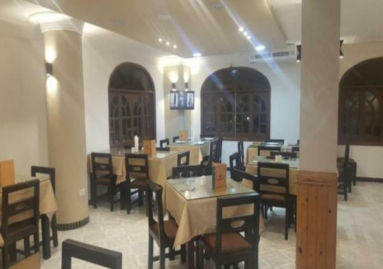 Emirates Hotel Ras el-Barr Exterior foto